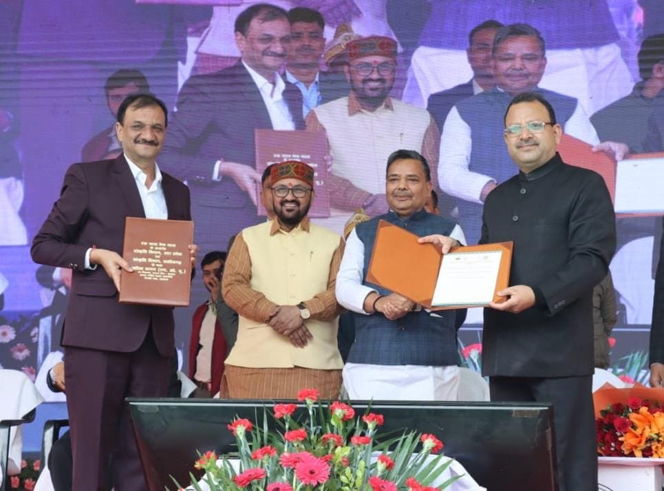 रायपुर : छत्तीसगढ़ और उत्तरप्रदेश के सांस्कृतिक संबंधों में नए दौर की शुरुआत…छत्तीसगढ़ और उत्तर प्रदेश सरकार के संस्कृति विभाग के बीच ‘‘एक भारत-श्रेष्ठ भारत‘‘ योजना के तहत हुआ एम ओ यू