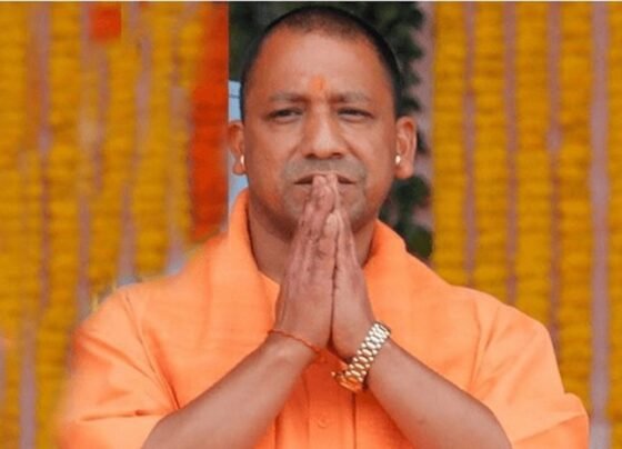 CM Yogi appealed to the devotees who reached Mahakumbh