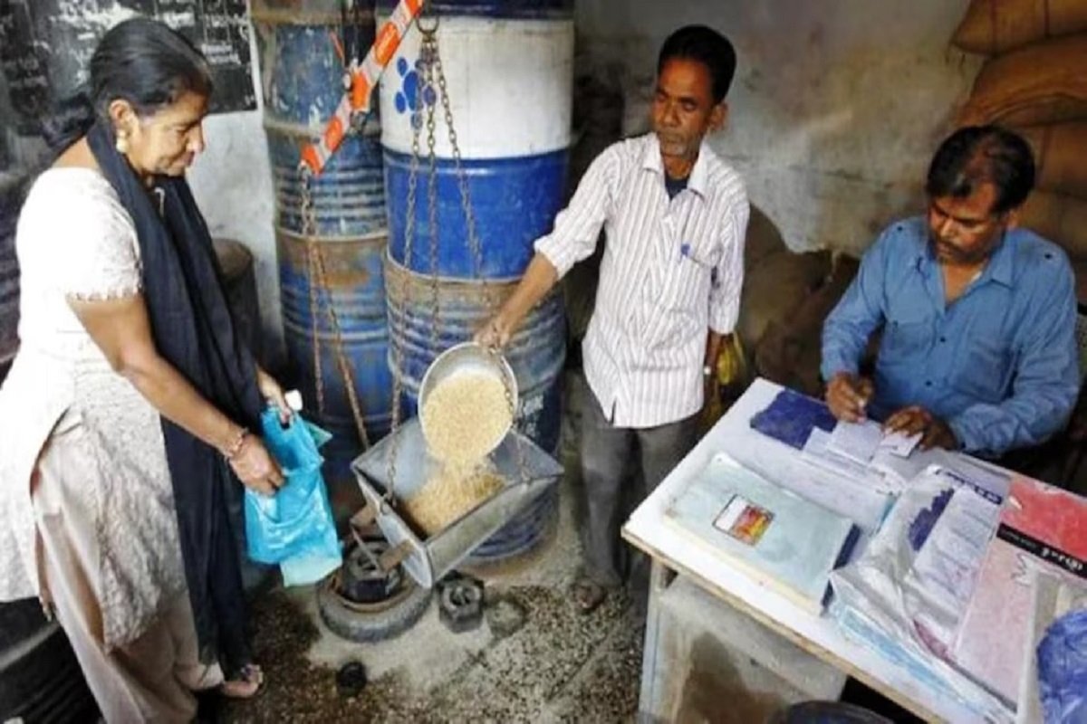 Ration Card Latest News: 15 फरवरी तक करा लें ये काम वरना फ्री में नहीं मिलेगा चावल-गेहूं, निरस्त हो जाएगा राशन कार्ड