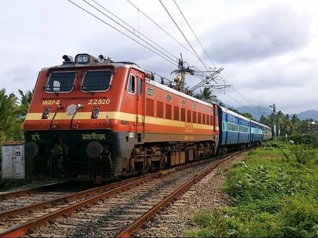 CG Train Cancelled: छत्तीसगढ़ से महाकुंभ जाने वालों के लिए जरूरी खबर, रेलवे ने इन गाड़ियों को किया रद्द, इस वजह से लिया गया फैसला