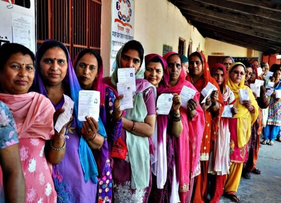 CG Nikay Chunav 2025 Voting Line