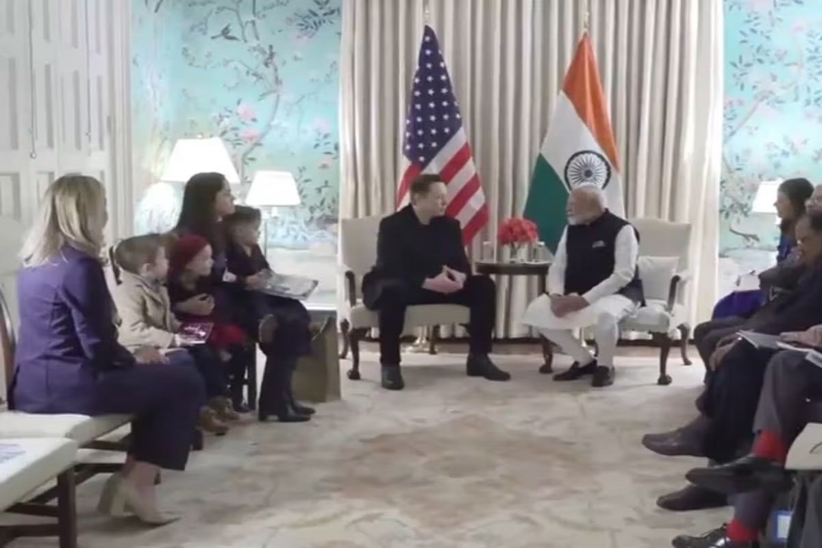 Elon Musk’s meeting with PM Modi: पीएम मोदी के साथ एलन मस्क की बैठक , परिवार के साथ मिलने पहुंचे टेस्ला CEO