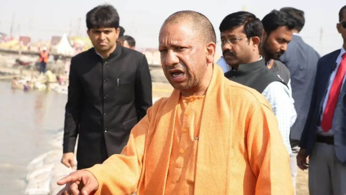 CM Yogi in Ayodhya: अयोध्या में दलित बेटी के साथ घटना के पीछे भी होगा सपा का दरिंदा…’, MP अवधेश के Video पर CM योगी का रिएक्शन