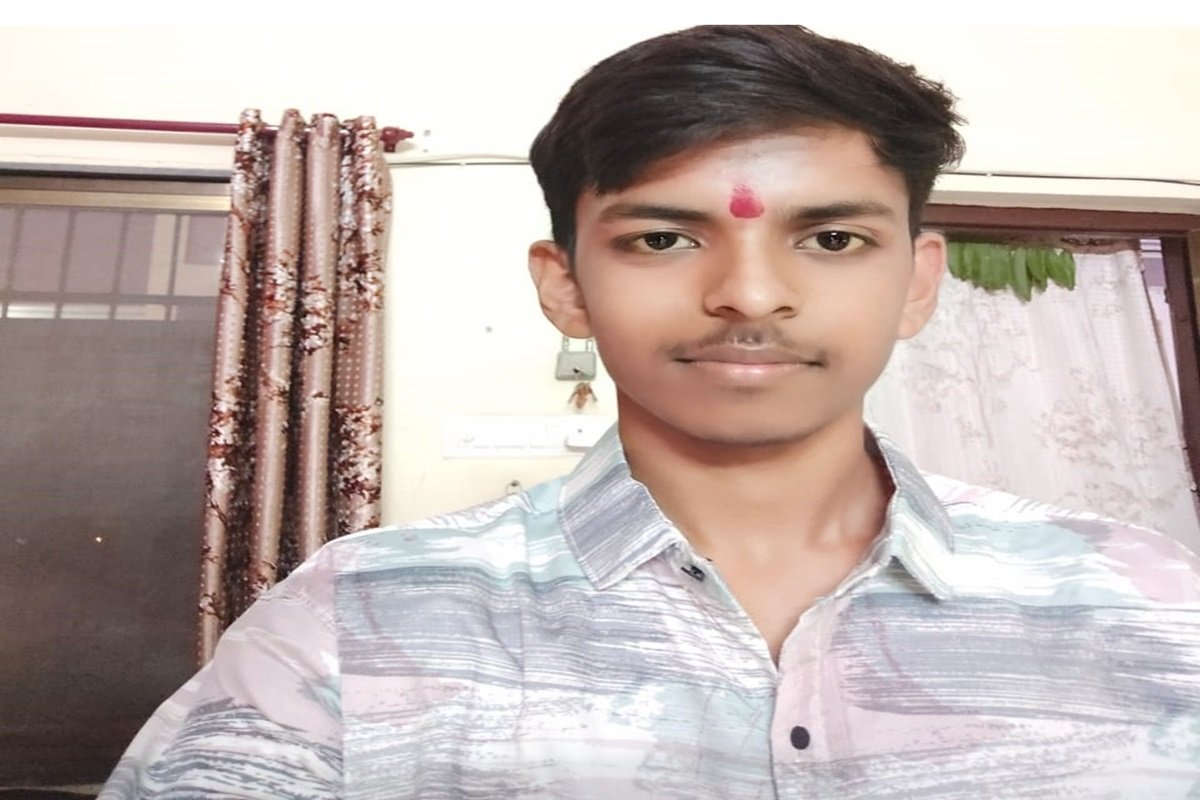 Raipur News: खुद की मृत्यु के बाद भी 3 लोगों को नई जिंदगी दे गया आर्यन्स आडिल, बेटे की इच्छा पर परिजनों ने दान किया किडनी और लिवर