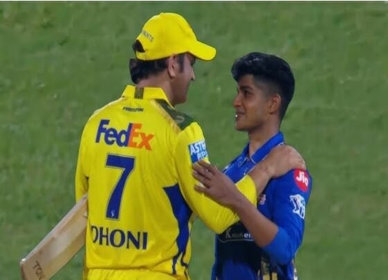 MS Dhoni Praised Vignesh Puthur