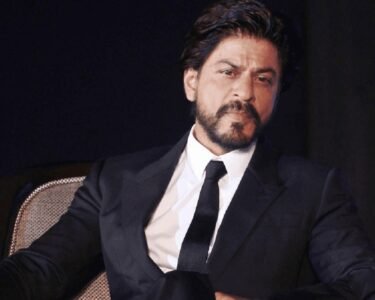 Raipur court issued notice to Shahrukh Khan