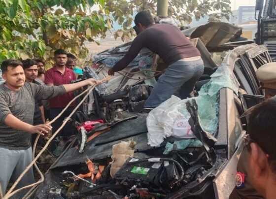 UP Basti Accident News Today