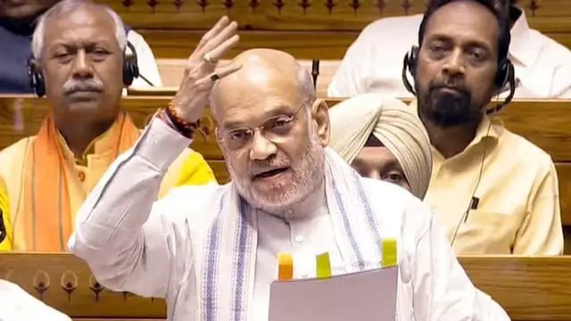 Hindi News : भारत कोई धर्मशाला नहीं, इमीग्रेशन बिल पर चर्चा के दौरान भड़के अमित शाह, लोकसभा ने किया पास