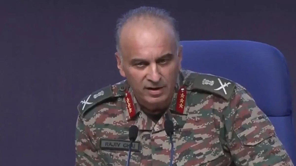Operation Sindoor: ‘ऑपरेशन सिंदूर में पाकिस्तान के 40 जवान मारे गए; 3 आतंकी कमांडर समेत 100 से ज्यादा ढेर’; DGMO का बड़ा बयान
