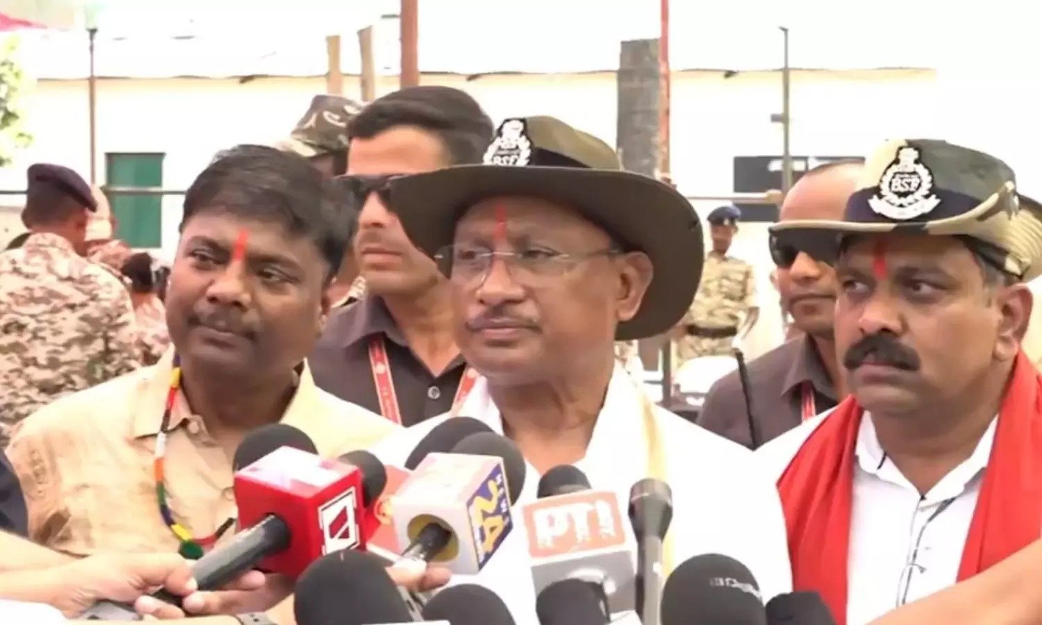 अबूझमाड़ मुठभेड़ के बाद BSF कैंप पहुंचे सीएम साय, कहा- जवानों ने नक्सलियों को दिया बड़ा झटका