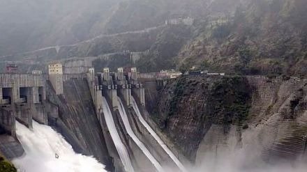 India Attacks Pakistan: ऑपरेशन सिंदूर के बाद अब बाढ़ में डूबेगा पाकिस्तान! चिनाब नदी पर बगलिहार डैम के गेट खोले गए