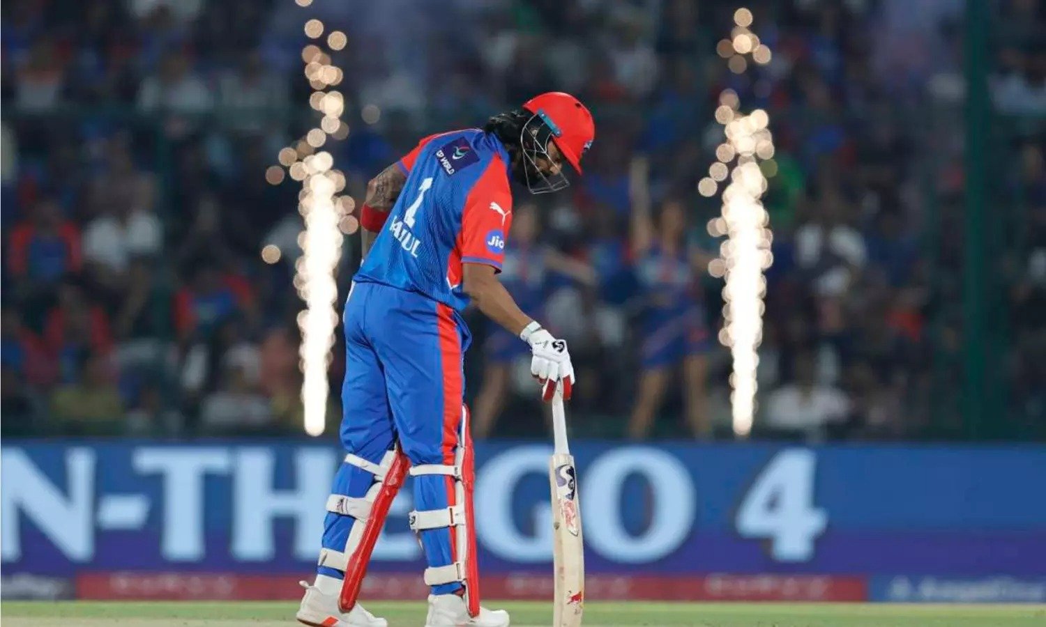 KL Rahul Century: अरुण जेटली स्टेडियम में गरजा केएल राहुल का बल्ला, IPL में तीन साल बाद जड़ा शतक