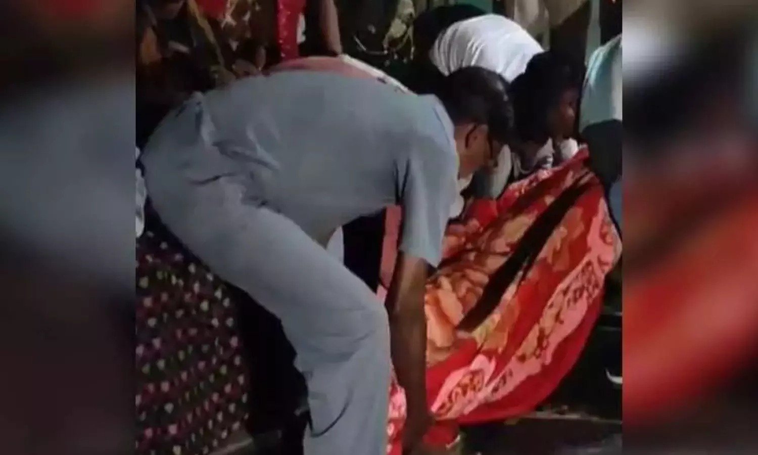 CG NEWS: गरियाबंद में नाबालिग की संदिग्ध मौत, धर्मांतरण और बंधक बनाने का परिजनों का आरोप