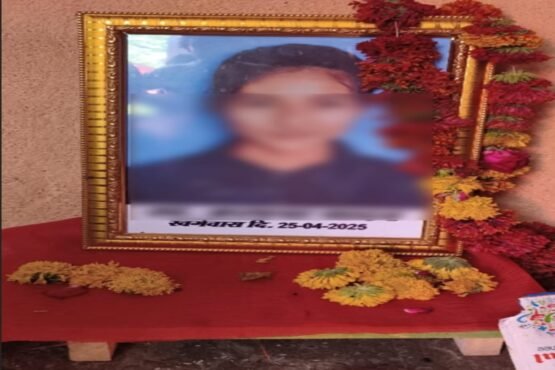 The Family Considered The Daughter Who Had Married For Love As Dead