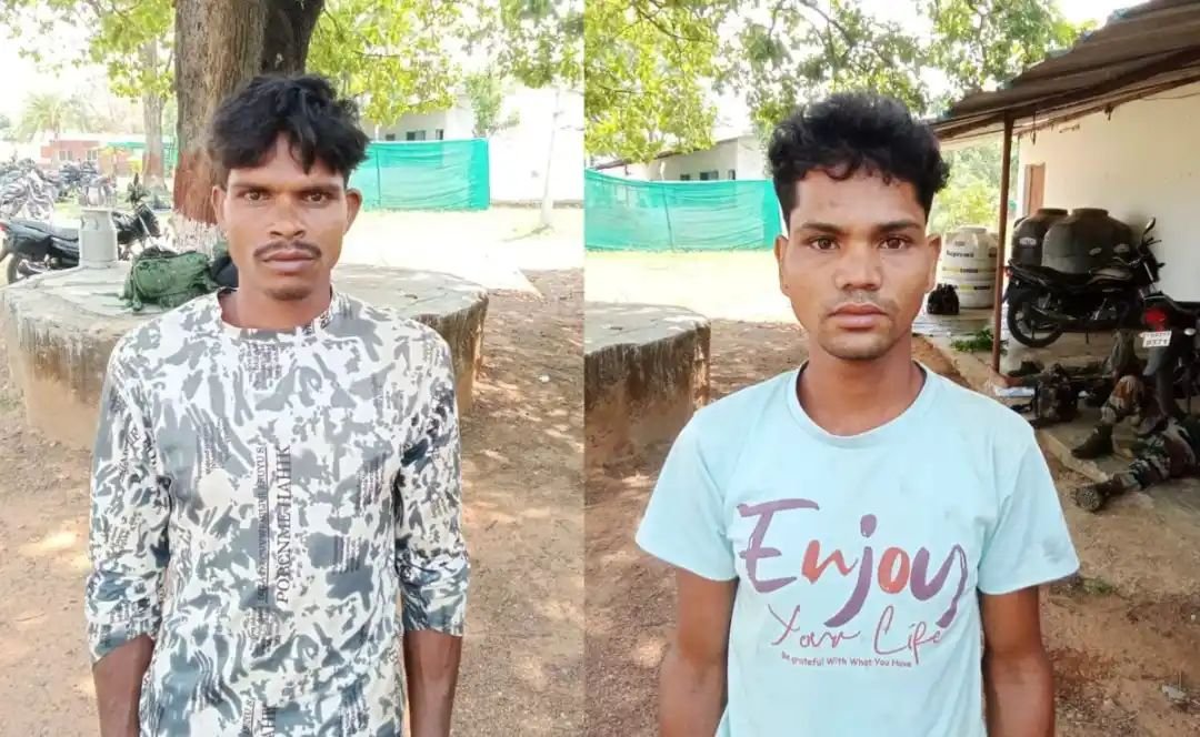 नक्सलियों के IED एक्सपर्ट्स बिछा रहे थे बम का जाल, पुलिस को देखते ही भागने लगे, घेराबंदी कर जवानों ने दबोचा