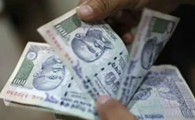 MP News: सेना के जवान से रेलवे टीटीई ने ली रिश्वत, छुट्टी कैंसल हुई तो बॉर्डर पर जा रहा था, शिकायत के बाद हुआ एक्शन