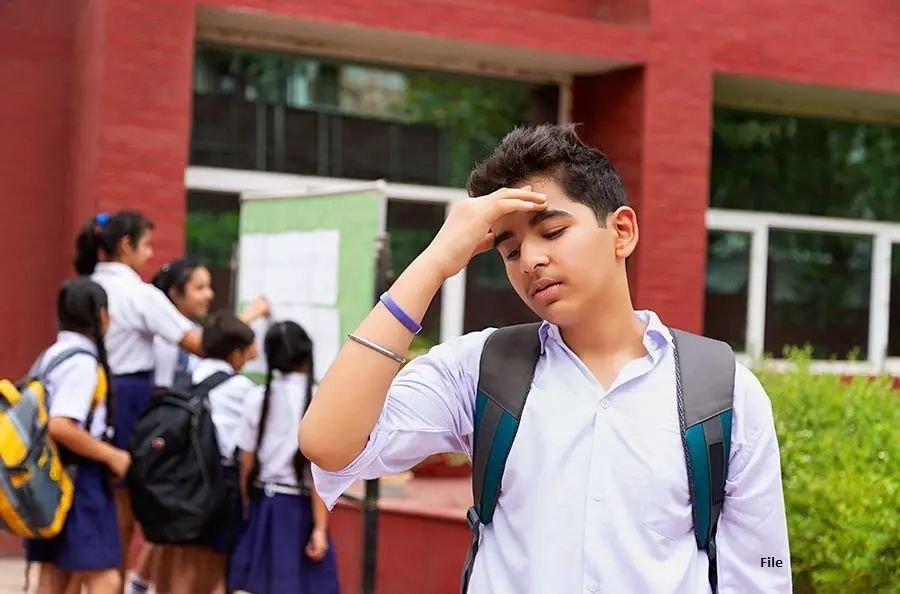 CG News: प्रदेश के कई स्कूलों में 60% से ज्यादा बच्चे फेल, अब प्राचार्यों एवं शिक्षकों पर कार्रवाई की तैयारी