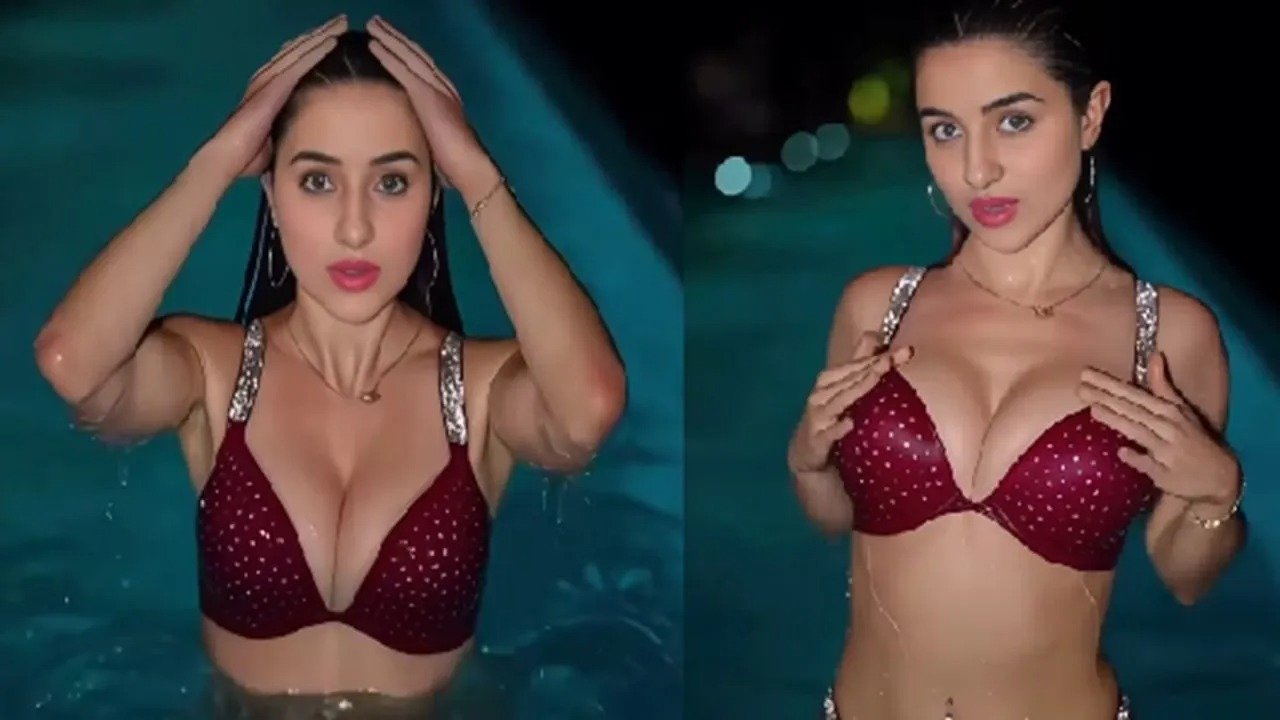 Desi Girl Hot Sexy Video : हॉट गर्ल ने रेड ब्रा में दिखाई सेक्सी अदाएं, बोल्डनेस देख दीवाने हुए फैंस, वायरल हुआ वीडियो