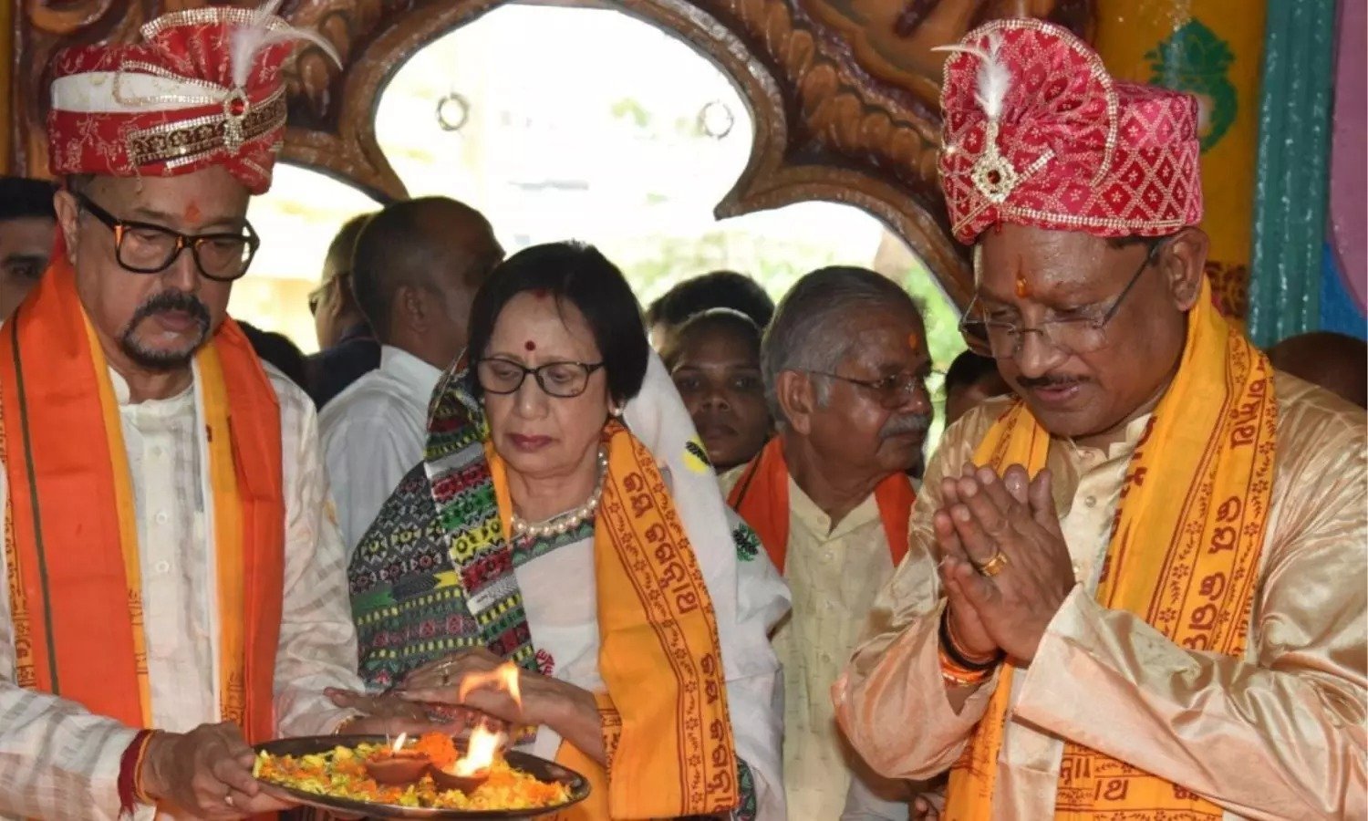 Rathyatra Festival 2025: सीएम साय और राज्यपाल पत्नी समेत जगन्नाथ रथयात्रा में हुए शामिल, निभाई छेरापहरा की रस्म