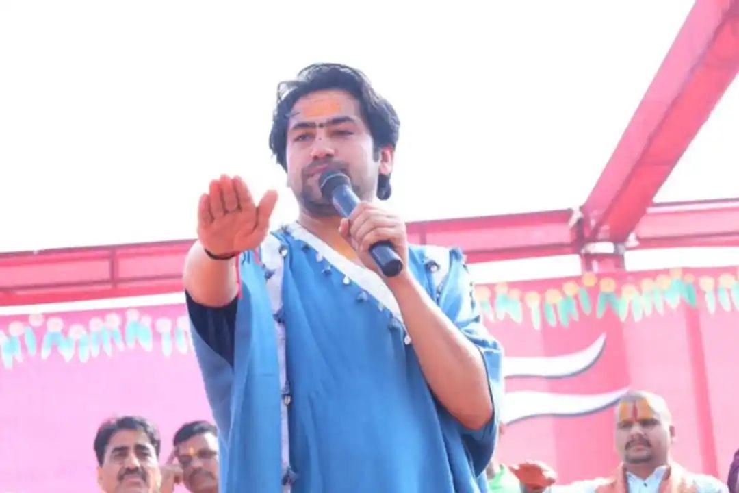 Dhirendra Shastri on Eid Al-Adha: बंद हो बकरीद पर दी जाने वाली कुर्बानी.. पं. धीरेंद्र शास्त्री ने की मांग, कहा- जिंदा नहीं कर सकते तो…