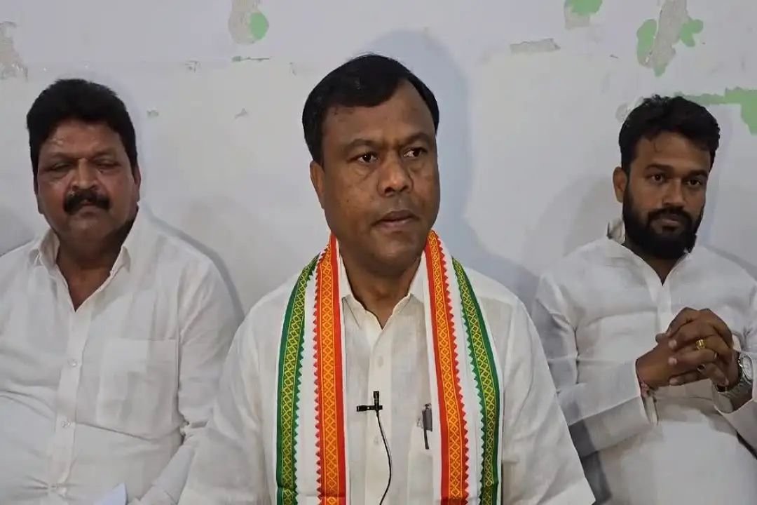 CG News: कांग्रेस अध्यक्ष दीपक बैज ने मंत्री केदार कश्यप समेत तीन लोगों को भेजा कानूनी नोटिस, जानें क्या है पूरा मामला