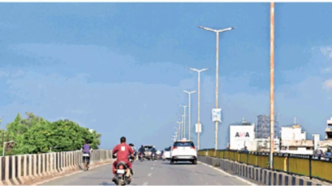 CG Monsoon Update: पिछले सालों के मुकाबले मानसून कमजोर, 33 में से 25 जिलों में औसत से कम बारिश, जानें आंकड़े