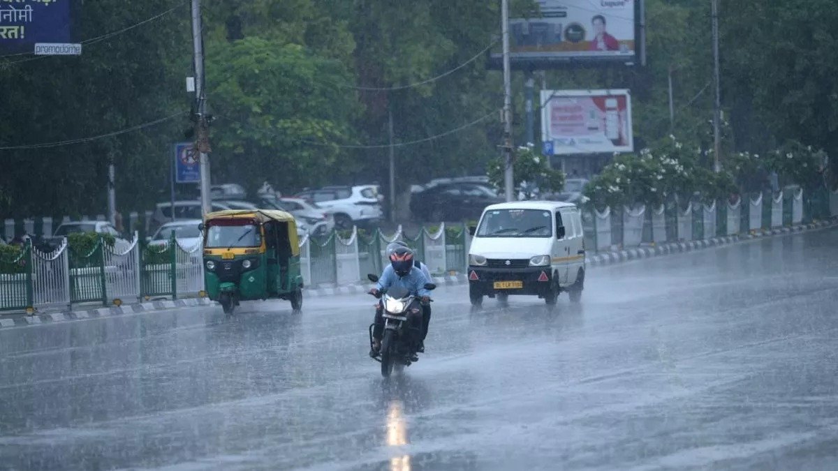 छत्तीसगढ़ में लगातार हो रही भारी बारिश से देश के गृहमंत्री शाह ने जताई चिंता, CM साय से की बात, हरसंभव मदद का दिया आश्वासन