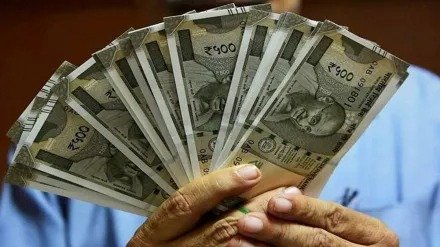 इन कर्मचारियों को नहीं मिलेगा अगस्त महीने का वेतन, रक्षाबंधन से पहले झटके वाली खबर, सामने आई चौंकाने वाली वजह