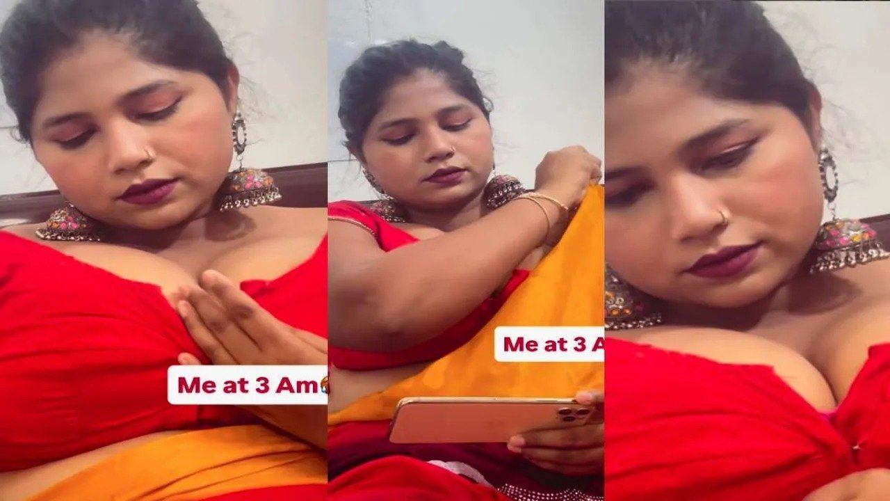 Desi Bhabhi Sexy Video: देसी भाभी को रात में सताने लगी पति की याद, लाइव वीडियो कॉल में साड़ी का पल्लू हटाकर हाथों से करने लगी…