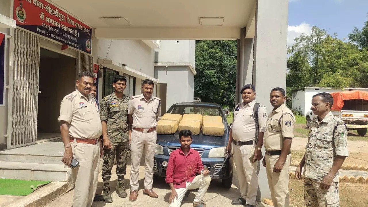 जगदलपुर में गांजा तस्करी पर शिकंजा, पुलिस ने 51 किलो गांजा के साथ एक आरोपी को किया गिरफ्तार