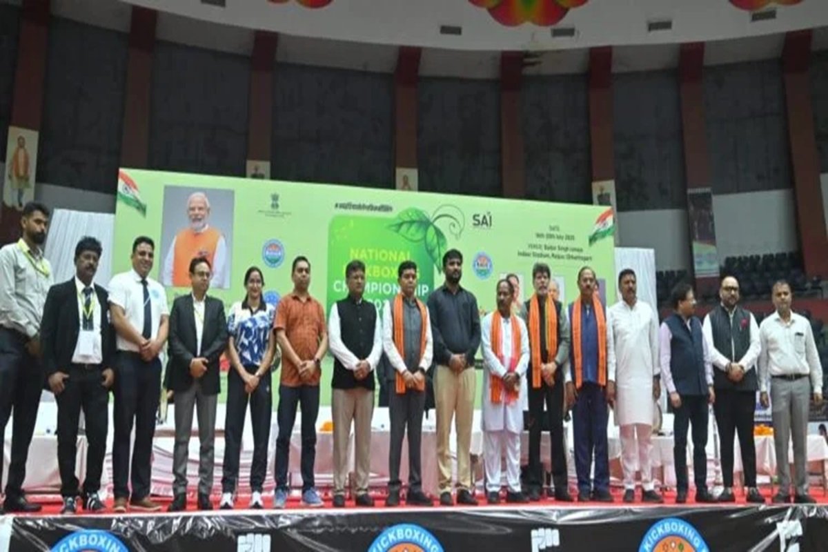 रायपुर में राष्ट्रीय किकबॉक्सिंग प्रतियोगिता 2025 का भव्य शुभारंभ, देशभर से पहुंचे खिलाड़ी