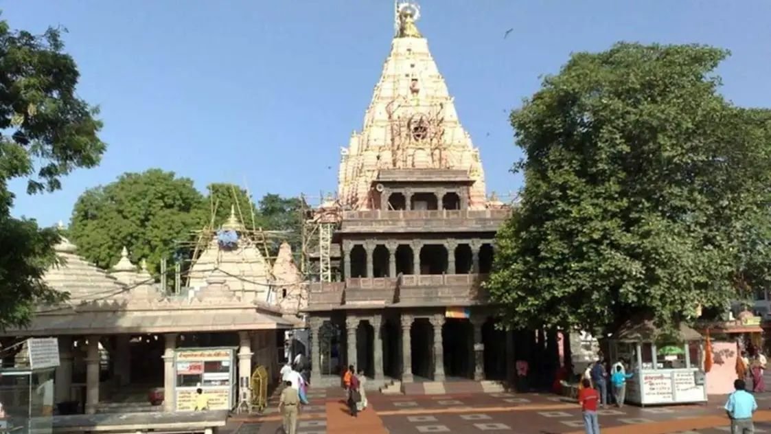 Mahakal Temple: महाकाल मंदिर में सावन के दौरान व्‍यवस्‍था में बदलाव, अब बाबा महाकाल का ऐसे दर्शन कर पाएंगे भक्त