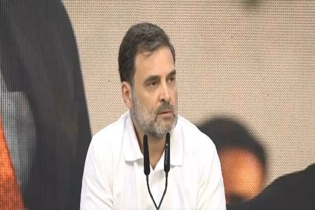 Rahul Gandhi News: ‘कुछ न कुछ दाल में काला है’.. राहुल गांधी ने भारत की विदेश नीति पर उठाए सवाल, कहा- ऑपरेशन सिंदूर पर किसी देश ने नहीं दिया साथ