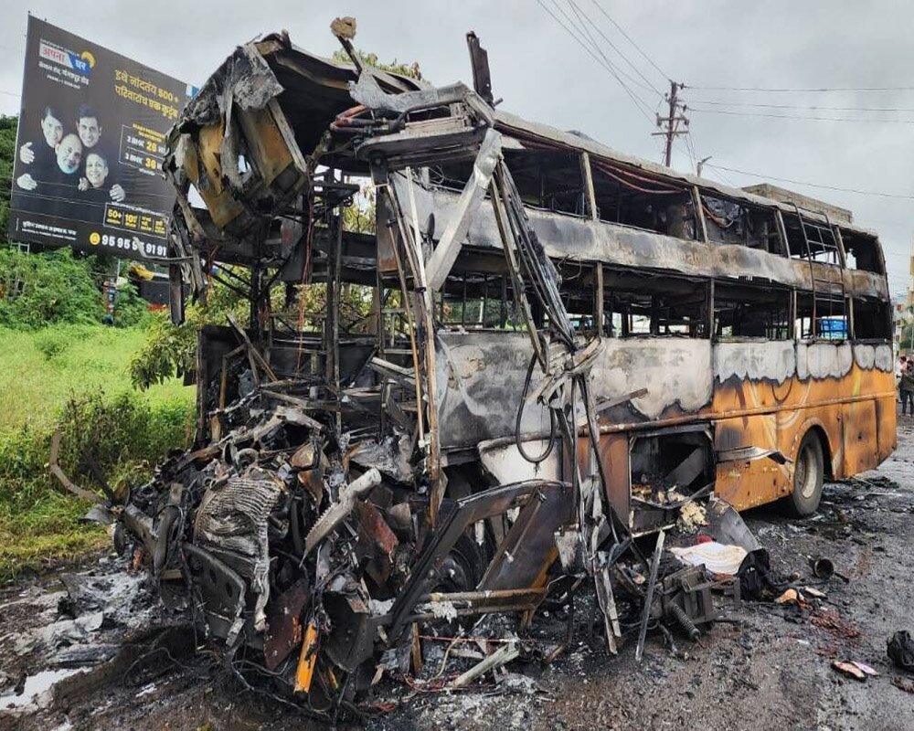 International News:न्यूयार्क में हुआ एक दर्दनाक बस हादसा जिसमें शामिल थे भारतीय यात्री 5 की मौके पर गई जान…