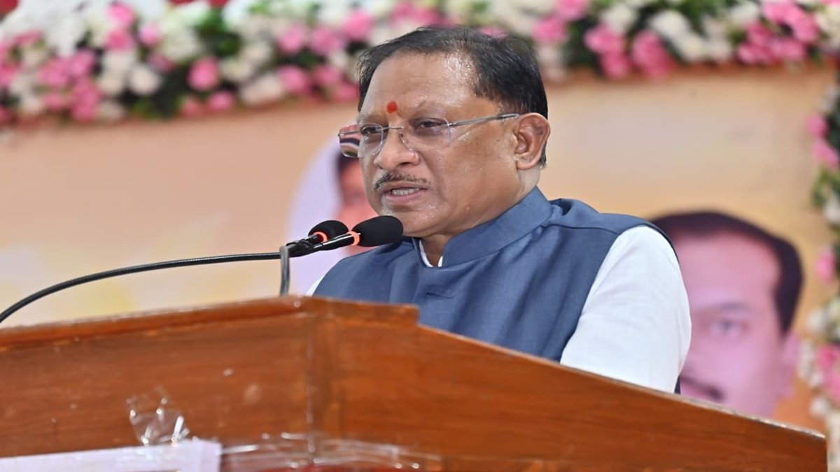 CG News : सीएम साय ने 3 हजार से अधिक मेधावी छात्रों को सम्मानित किया, शहीद विनोद सिंह कौशिक के नाम पर सीपत-नवाडीह चौक का नामकरण करने की घोषणा