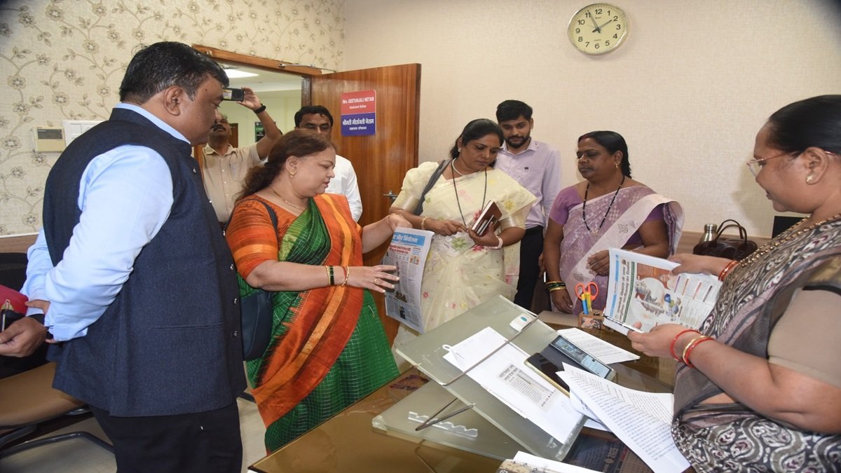 छत्तीसगढ़ बना सूचना-प्रसार का आदर्श राज्य, संवाद और जनसंपर्क विभाग के कार्यों से प्रभावित हुए महाराष्ट्र के प्रशासनिक अधिकारी