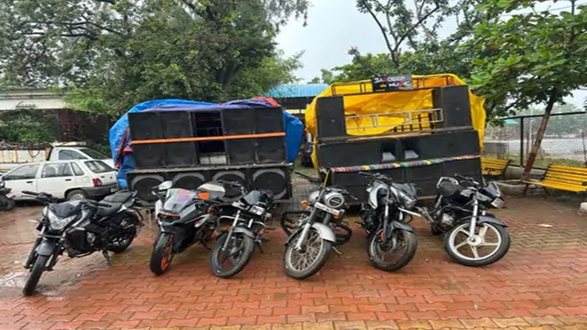 भिलाई में स्वतंत्रता दिवस पर उपद्रव करने वालों पर पुलिस की सख्त कार्रवाई, स्टंटबाजी करते 5 बाइकर और 2 डीजे संचालक गिरफ्तार