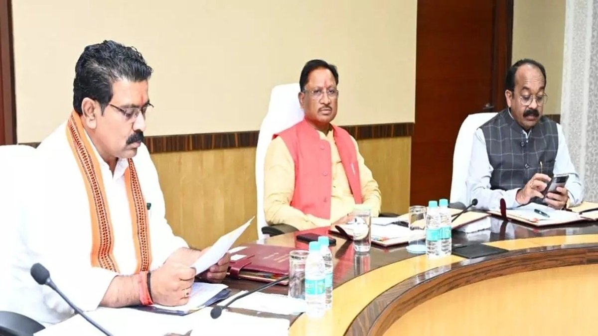 Sai Cabinet Expansion News : छत्तीसगढ़ में होगा मंत्रिमंडल का विस्तार! राज्यपाल से मिलने पहुंचे सीएम साय, तय हो सकती है शपथ ग्रहण की तारीख