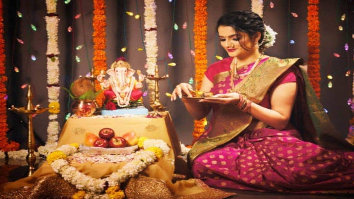 Ganesh Chaturthi Ke Upay: आज है गणेश चतुर्थी.. करें ये अचूक उपाय, होगी सभी मनोकामनाएं पूर्ण