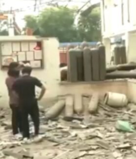 Explosion in oxygen cylinder plant