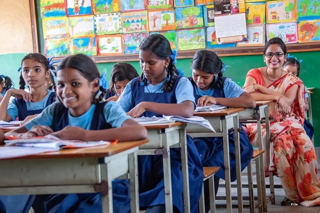 CG News: Private School में निःशुल्क पढ़ाई के लिए 19 को निकलेगी लॉटरी, क्या आप कर सकेंगे आवेदन ?