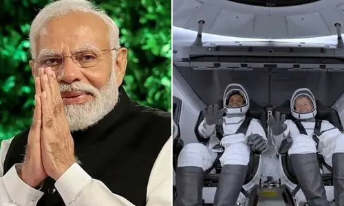 शुभांशु शुक्ला ने पृथ्वी पर जीवन के साथ दोबारा तालमेल बैठाने के अनुभव साझा किए। उन्होंने बताया कि फोन हाथ में भारी लगने लगा था