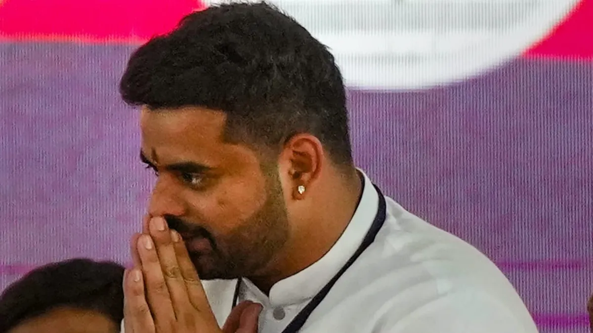 Prajwal Revanna Case: रेप केस में पूर्व सांसद प्रज्वल रेवन्ना को मिली आजीवन कारावास की सजा, कोर्ट ने सुनाया फैसला