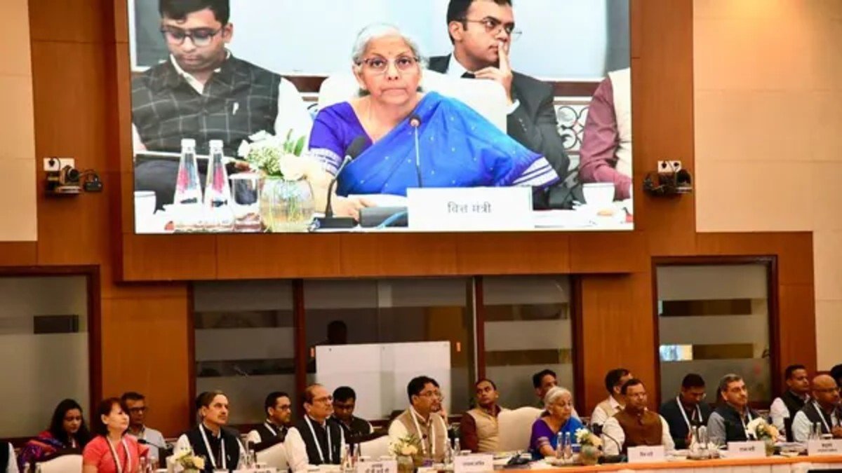 GST Council Meeting: अब सिर्फ 5 प्रतिशत और 18 प्रतिशत होंगे स्लैब, GST पर मोदी सरकार का बड़ा फैसला