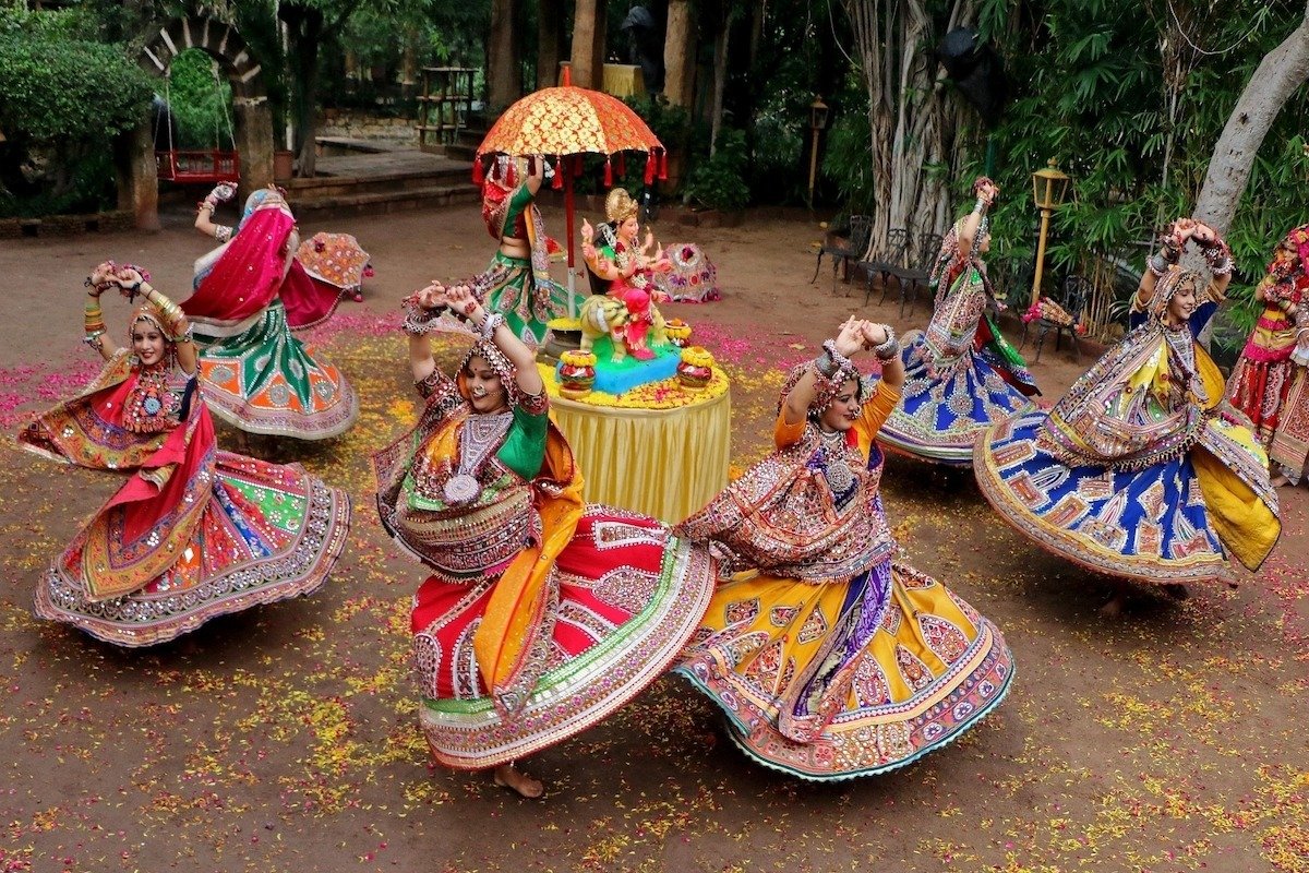 छत्तीसगढ़ में गरबा पर वक्फ बोर्ड की सलाह से सुलगी सियासत, कांग्रेस-भाजपा में तकरार
