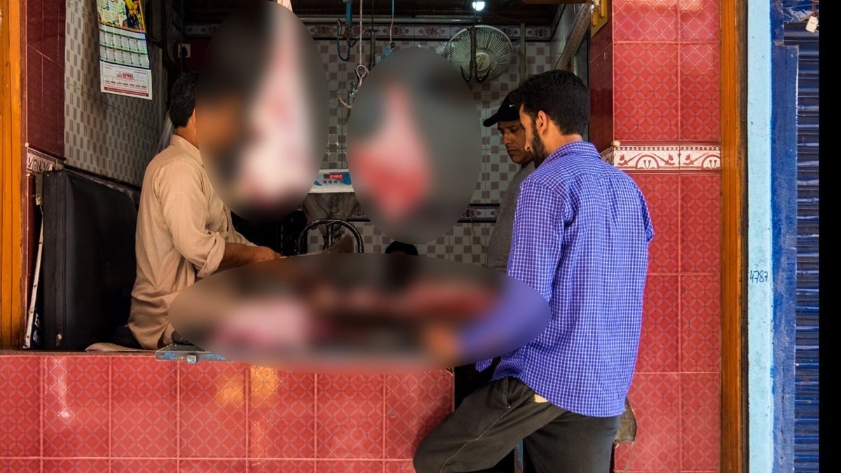 CG Meat Shop Close News: खुले में मांस काटने पर लगी रोक, मटन दुकानों को बंद करने निर्णय, वजह सामने आई