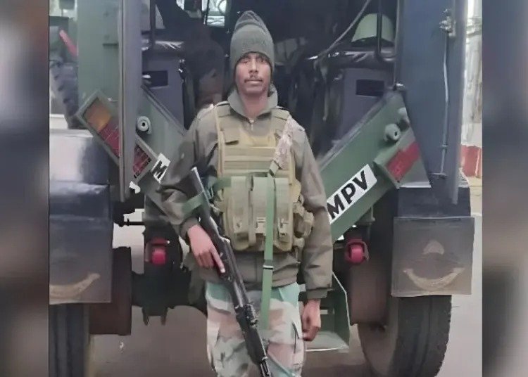 CG News: मणिपुर में आतंकियों के हमले में बस्तर के बेटे रंजीत कश्यप हुए शहीद, परिवार और गांव में गहरा शोक