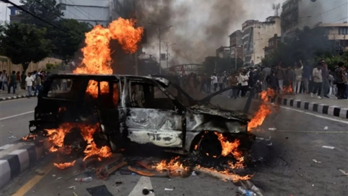 Nepal Protest: Gen-Z आंदोलन में अब तक 19 लोगों की मौत, गृहमंत्री ने दिया इस्तीफा