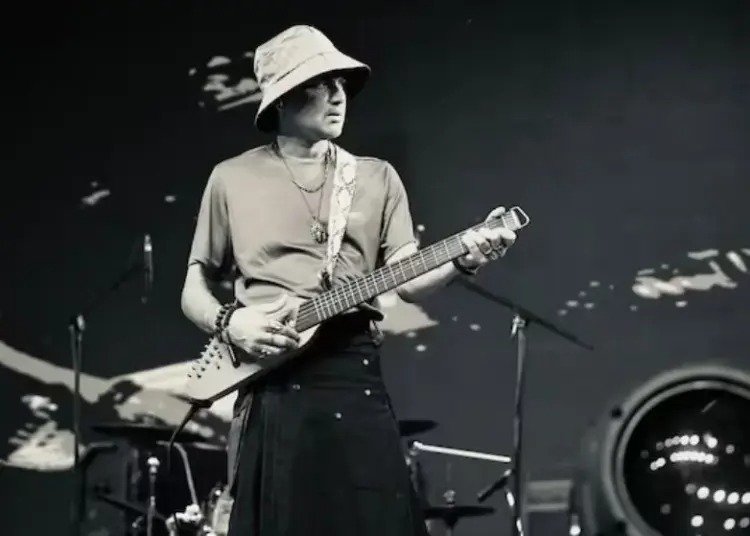 Singer Zubeen Death: बॉलीवुड फेमस सिंगर ज़ुबीन की हुई मौत, स्कूबा डाइविंग करते हुए गई जान