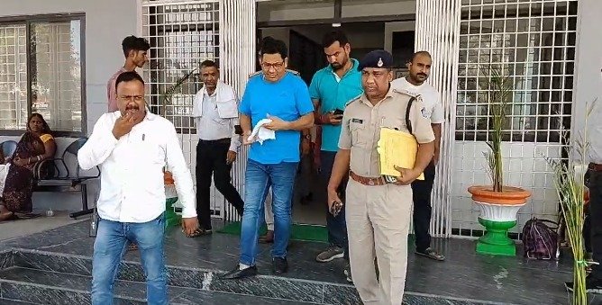 Singrauli News: भाजपा विधायक के खिलाफ विवादित टिप्पणी करने वाले कांग्रेस महासचिव गिरफ्तार, इन धाराओं के तहत मामला दर्ज